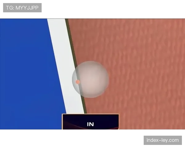 特写：一垒审借助即时回放系统，历时三分钟改判关键出局